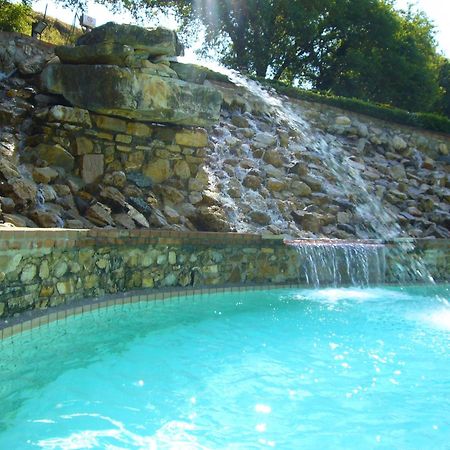 Mulino Di Quercegrossa Villa Bagian luar foto