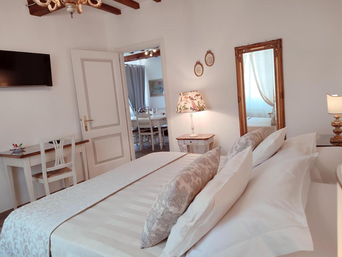 Mulino Di Quercegrossa Villa Bagian luar foto